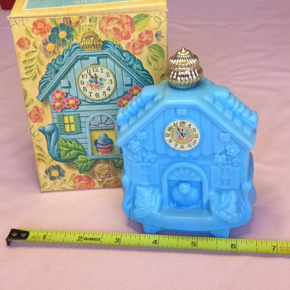 FINAL SALE PRICE Vintage Avon Clock & Lady Decanter Set - Picture 2 of 5